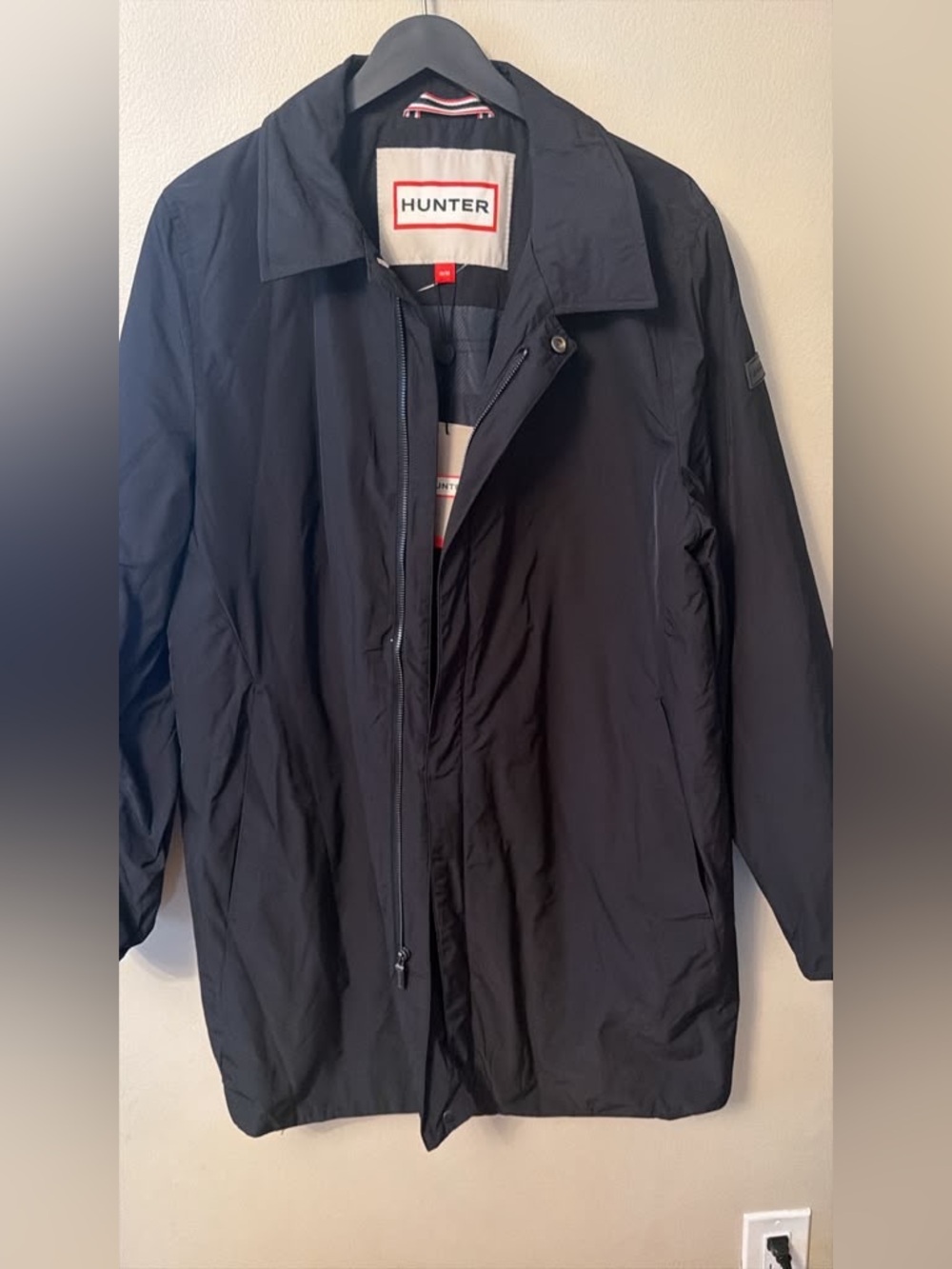 Hunter Men's Black Waterproof Raincoat with Collar